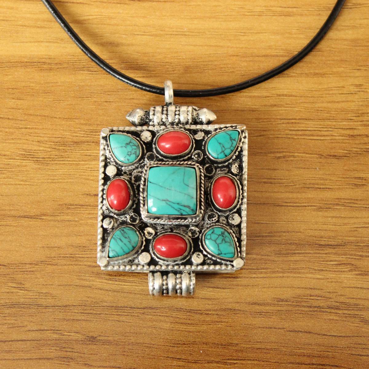 Ethnic Fashion Store - PN257 Etnik Tibet Gümüş Metal Kakma